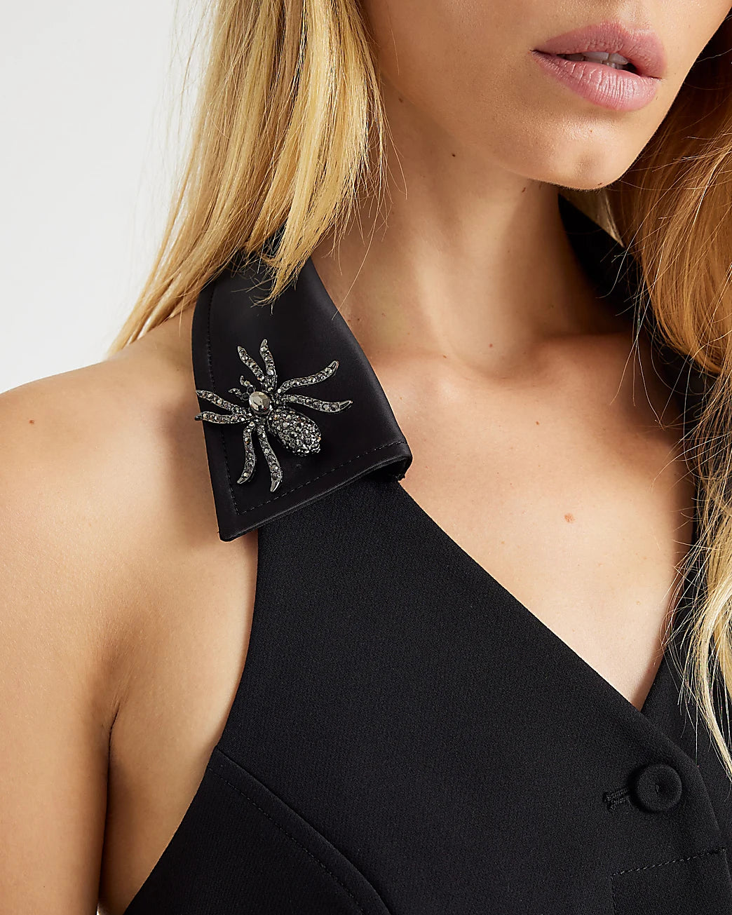 Black Halloween Spider Brooch